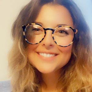 Meet your Posher, Tori